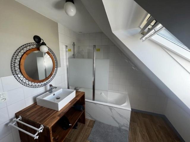 La Villa Noukey A 150M De La Plage Et Des Cabines Gouville-sur-Mer Екстериор снимка
